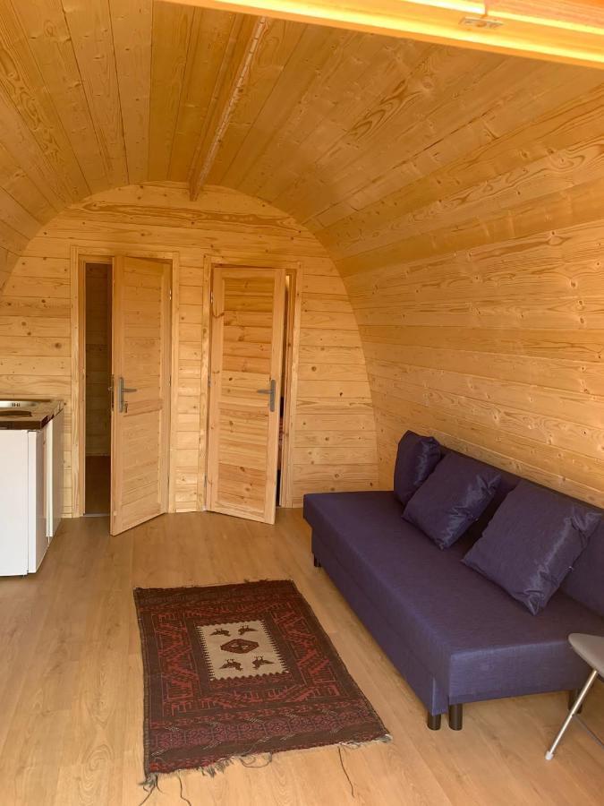 Bungalow 3 Personas - Camping Playa De Tapia Tapia De Casariego Exterior photo